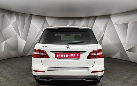 Mercedes-Benz M-Класс, 2014 год, 3 600 000 рублей, 8 фотография
