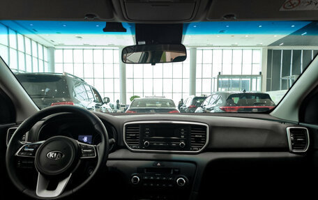 KIA Sportage IV рестайлинг, 2020 год, 2 420 000 рублей, 18 фотография