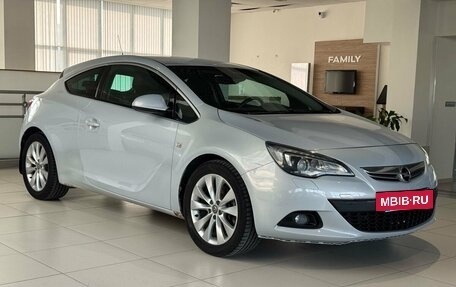 Opel Astra J, 2011 год, 600 000 рублей, 3 фотография