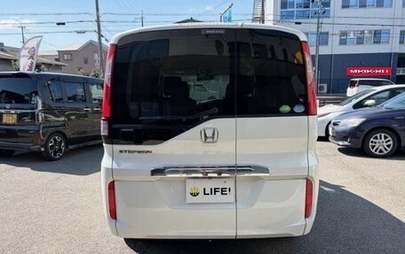 Honda Stepwgn IV, 2015 год, 1 480 000 рублей, 5 фотография