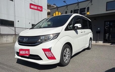 Honda Stepwgn IV, 2015 год, 1 480 000 рублей, 2 фотография