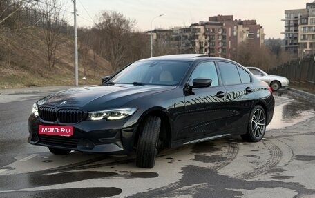 BMW 3 серия, 2020 год, 3 150 000 рублей, 1 фотография