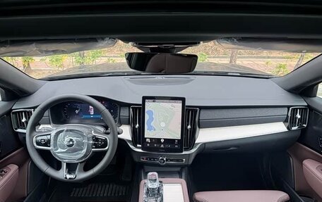 Volvo S90 II рестайлинг, 2026 год, 6 150 750 рублей, 10 фотография
