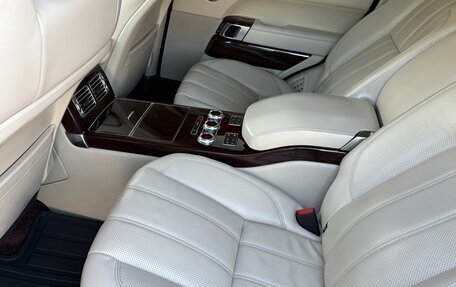 Land Rover Range Rover IV рестайлинг, 2013 год, 3 800 000 рублей, 16 фотография
