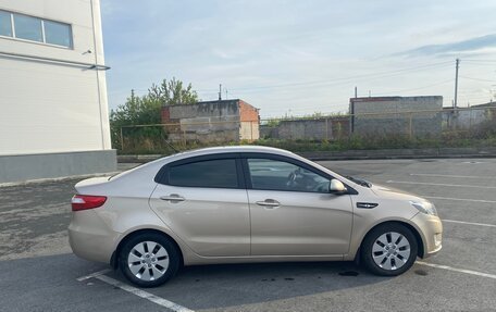 KIA Rio III рестайлинг, 2013 год, 790 000 рублей, 2 фотография