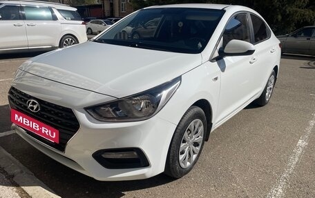 Hyundai Solaris II рестайлинг, 2017 год, 1 370 000 рублей, 3 фотография