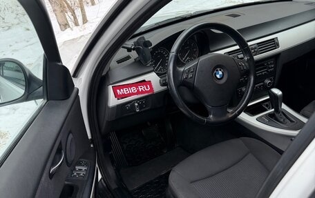 BMW 3 серия, 2010 год, 990 000 рублей, 3 фотография