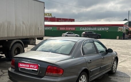 Hyundai Sonata IV рестайлинг, 2004 год, 320 000 рублей, 2 фотография