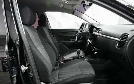 KIA Rio IV, 2018 год, 1 393 000 рублей, 6 фотография