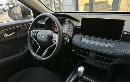 Haval Jolion, 2024 год, 1 840 000 рублей, 5 фотография