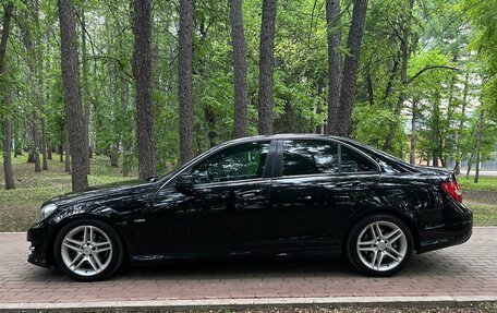 Mercedes-Benz C-Класс, 2011 год, 1 525 000 рублей, 11 фотография