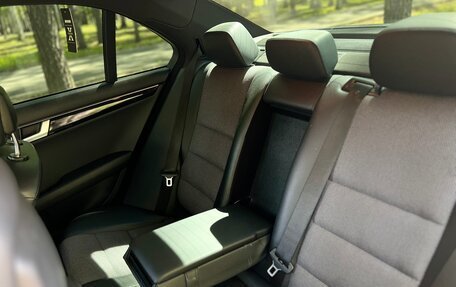 Mercedes-Benz C-Класс, 2011 год, 1 525 000 рублей, 19 фотография