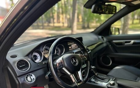 Mercedes-Benz C-Класс, 2011 год, 1 525 000 рублей, 13 фотография