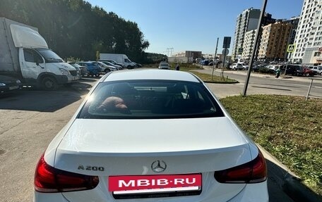 Mercedes-Benz A-Класс, 2019 год, 2 130 000 рублей, 8 фотография