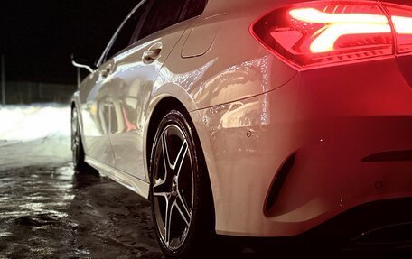 Mercedes-Benz A-Класс, 2019 год, 2 130 000 рублей, 22 фотография