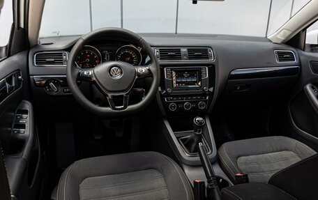Volkswagen Jetta VI, 2016 год, 1 395 000 рублей, 6 фотография