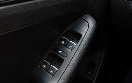 Volkswagen Jetta VI, 2016 год, 1 395 000 рублей, 17 фотография