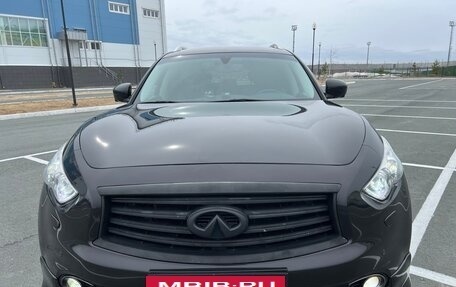 Infiniti QX70, 2014 год, 2 750 000 рублей, 7 фотография