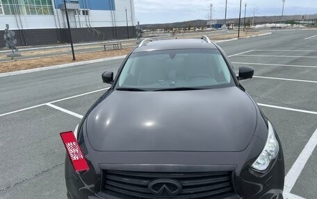 Infiniti QX70, 2014 год, 2 750 000 рублей, 4 фотография