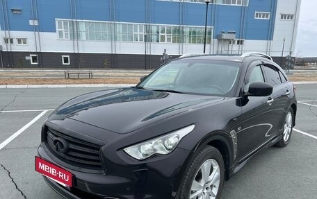 Infiniti QX70, 2014 год, 2 750 000 рублей, 8 фотография