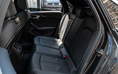 Audi A4, 2021 год, 4 370 000 рублей, 11 фотография