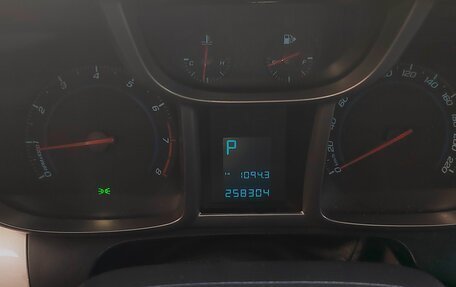 Chevrolet Orlando I, 2012 год, 900 000 рублей, 11 фотография