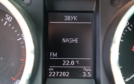 Skoda Yeti I рестайлинг, 2013 год, 1 150 000 рублей, 27 фотография