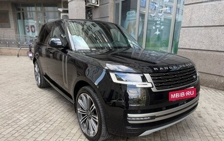 Land Rover Range Rover IV рестайлинг, 2024 год, 18 980 000 рублей, 3 фотография