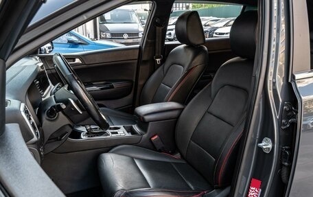 KIA Sportage IV рестайлинг, 2019 год, 2 650 000 рублей, 10 фотография