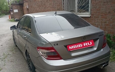 Mercedes-Benz C-Класс, 2010 год, 430 000 рублей, 5 фотография