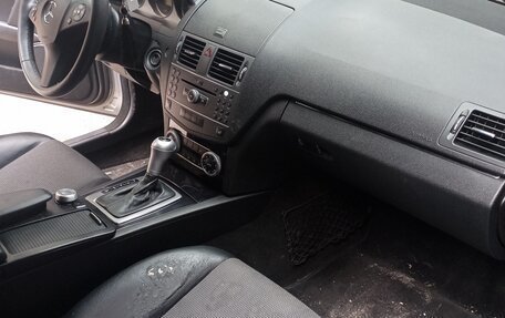 Mercedes-Benz C-Класс, 2010 год, 430 000 рублей, 10 фотография