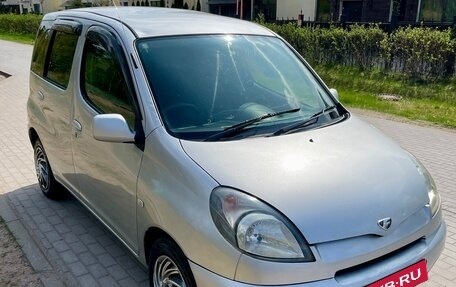 Toyota FunCargo, 2000 год, 230 000 рублей, 1 фотография
