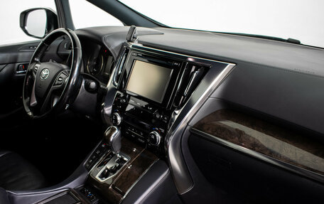 Toyota Alphard III, 2019 год, 5 250 000 рублей, 16 фотография