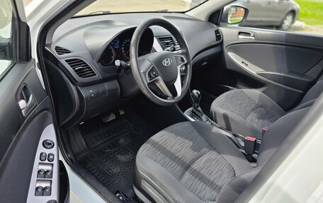Hyundai Solaris II рестайлинг, 2016 год, 1 095 000 рублей, 10 фотография