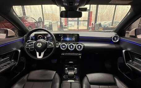 Mercedes-Benz A-Класс, 2021 год, 1 970 000 рублей, 5 фотография
