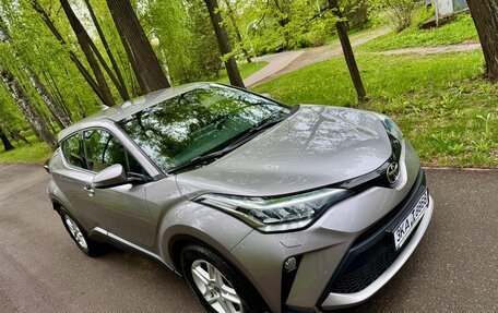 Toyota C-HR I рестайлинг, 2020 год, 2 495 000 рублей, 4 фотография