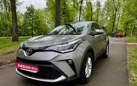 Toyota C-HR I рестайлинг, 2020 год, 2 495 000 рублей, 5 фотография