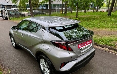Toyota C-HR I рестайлинг, 2020 год, 2 495 000 рублей, 15 фотография
