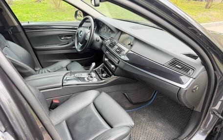 BMW 5 серия, 2010 год, 1 000 000 рублей, 6 фотография