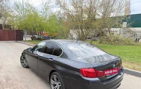 BMW 5 серия, 2010 год, 1 000 000 рублей, 4 фотография