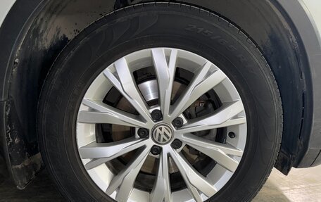 Volkswagen Tiguan II, 2021 год, 2 350 000 рублей, 10 фотография