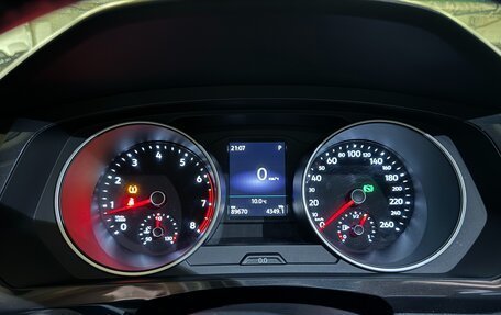 Volkswagen Tiguan II, 2021 год, 2 350 000 рублей, 18 фотография