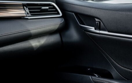 Toyota Camry, 2020 год, 2 560 000 рублей, 11 фотография