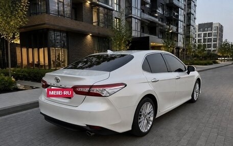 Toyota Camry, 2020 год, 2 560 000 рублей, 7 фотография