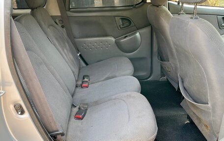 Toyota FunCargo, 2000 год, 230 000 рублей, 18 фотография