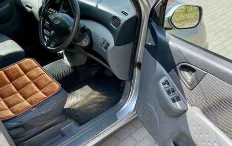 Toyota FunCargo, 2000 год, 230 000 рублей, 25 фотография
