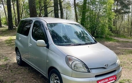 Toyota FunCargo, 2000 год, 230 000 рублей, 33 фотография