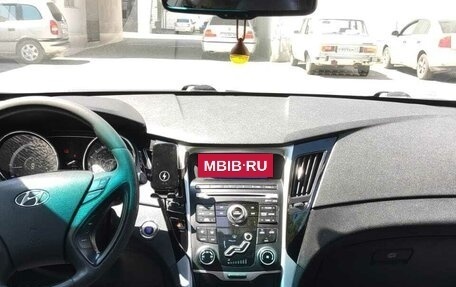 Hyundai Sonata VI, 2011 год, 1 210 000 рублей, 11 фотография