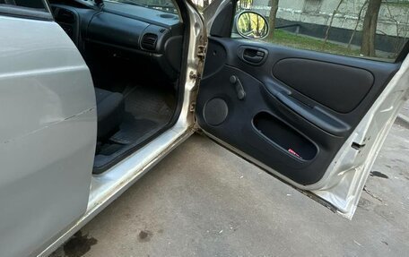 Dodge Neon II, 2004 год, 307 000 рублей, 10 фотография