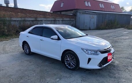Toyota Camry, 2016 год, 2 450 000 рублей, 4 фотография